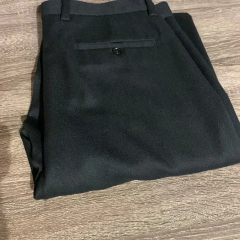 Banana Republic used excellent